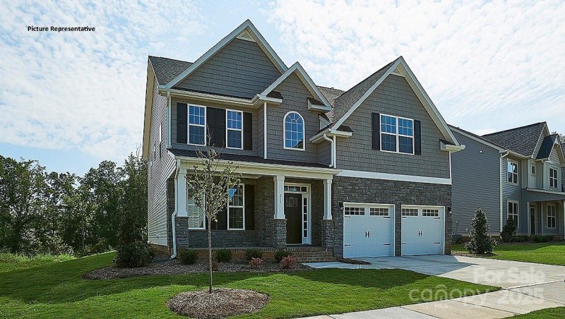 Property image 3 of 8016 Plymouth Drive in Laurelbrook, Sherrills Ford, NC 28673