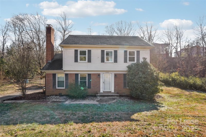 Property image 2 at 8900 Nottoway Drive, Charlotte, NC 28213