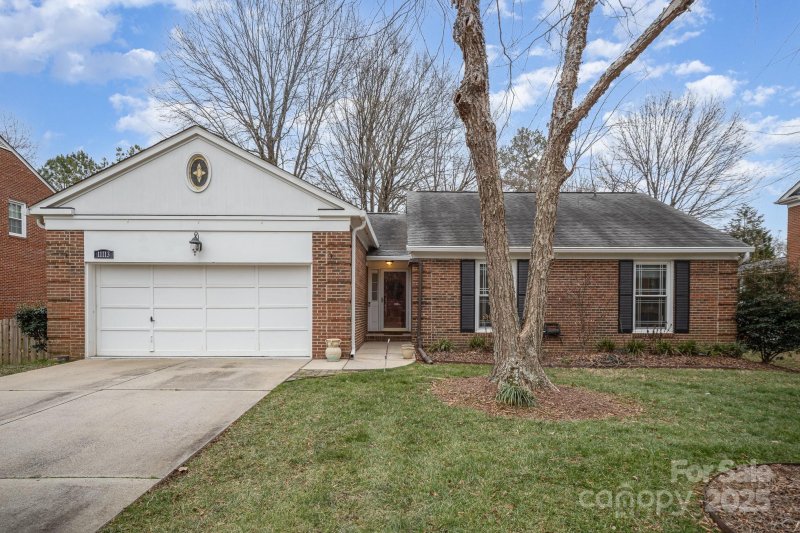 11113 Coachman Circle