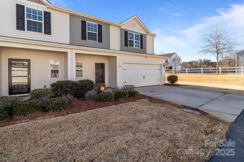 Property image 2 at 8138 Paw Club Drive, Charlotte, NC 28214