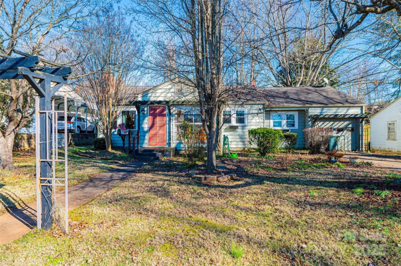 Property image 3 at 509 Westview Street, Lenoir, NC 28645