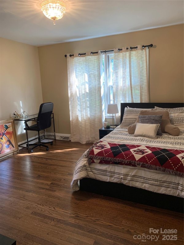 Property image 4 at 216 Sylvania Avenue, Charlotte, NC 28205