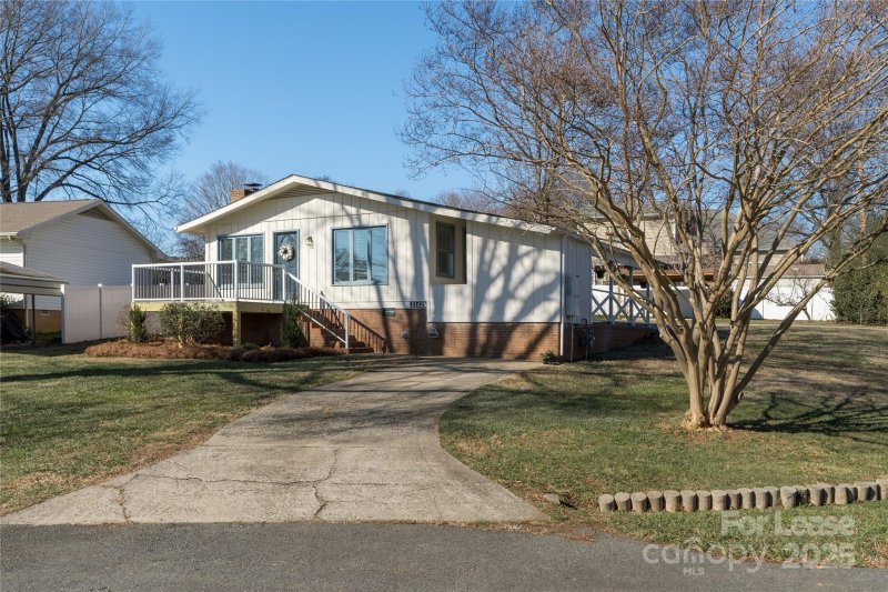 Property image 3 at 21625 Rio Oro Drive, Cornelius, NC 28031