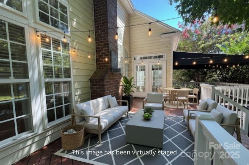 Property image 4 of 117 Biscayne Court in Harbor Cove, Mooresville, NC 28117