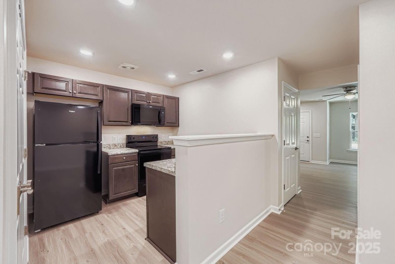 Property image 5 of 1754 J Julian Lane in Northampton, Charlotte, NC 28208