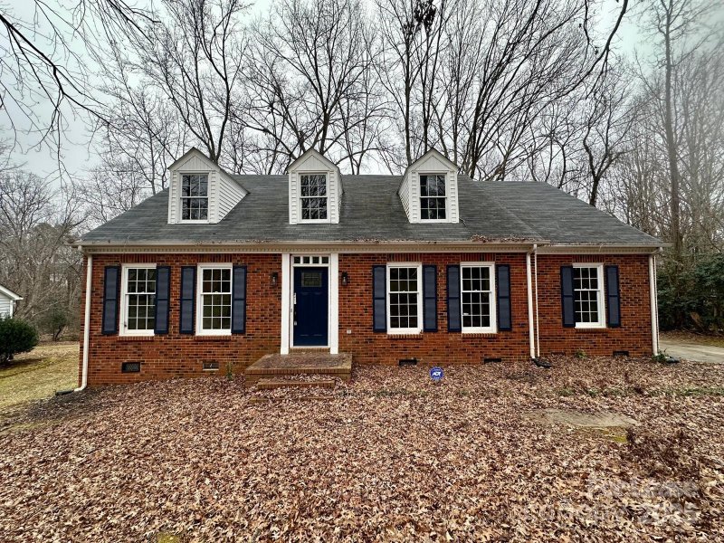 1401 Longbrook Drive