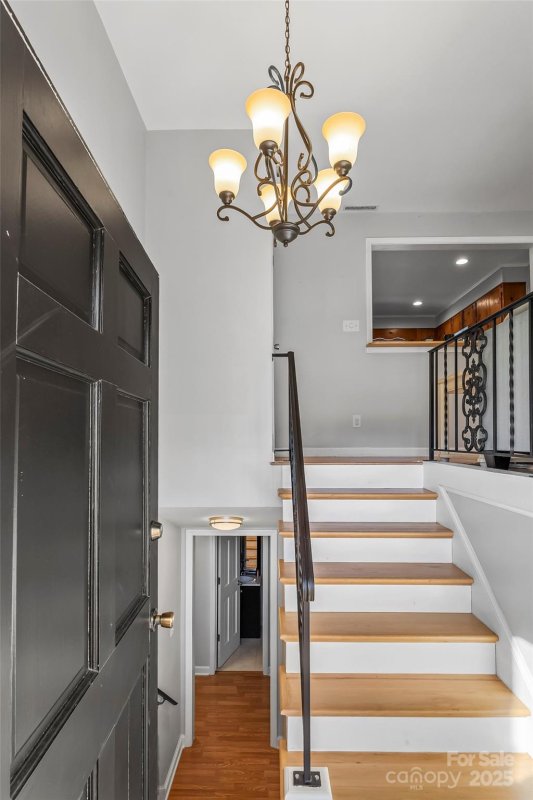 Property image 4 at 261 Skyline Road, Hickory, NC 28601