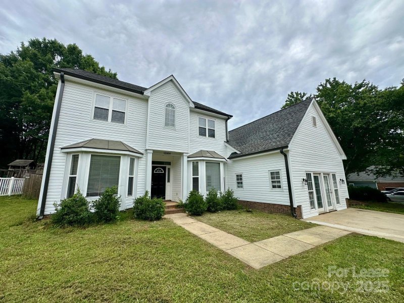 Property image 2 at 13809 Stephendale Drive, Charlotte, NC 28273