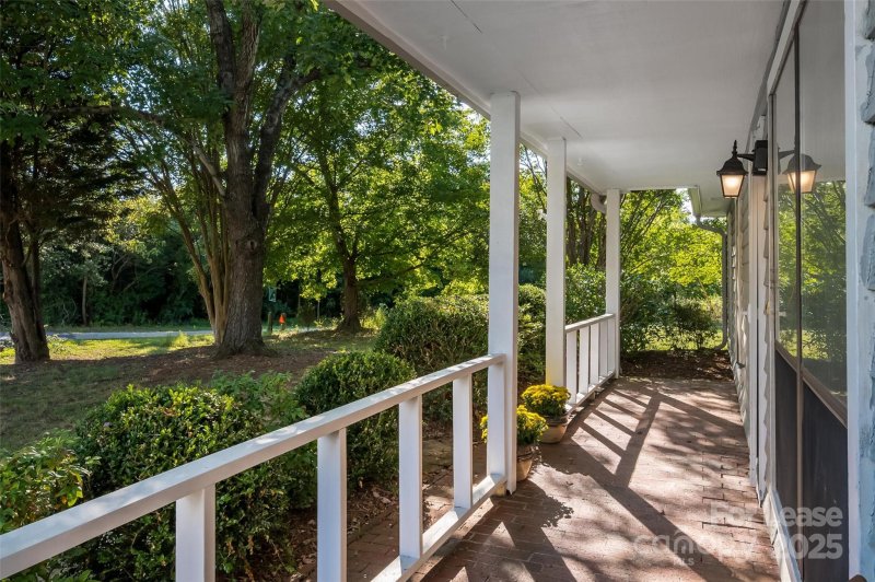 Property image 5 at 8324 Woodgate Lane, Charlotte, NC 28226