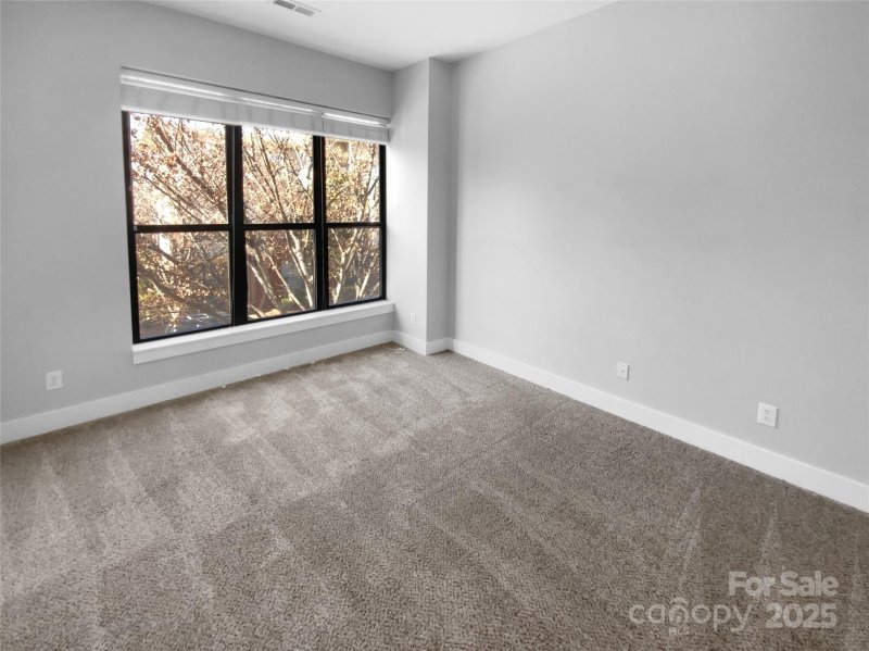 Property image 5 at 3214 Noda Boulevard, Charlotte, NC 28205