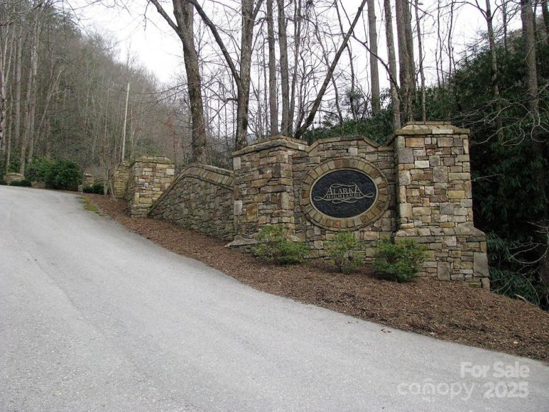Property image 3 of 92 Alarka Highlands Road in Alarka Highlands, Bryson City, NC 28713