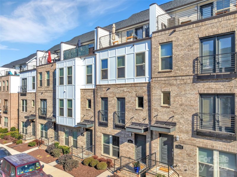 Property image 2 at 15044 New Amsterdam Lane, Charlotte, NC 28204