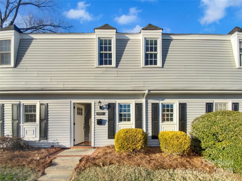 8003 Regent Park Lane