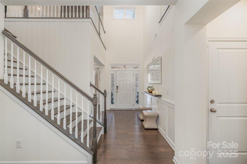 Property image 4 at 815 Yucatan Drive, Waxhaw, NC 28173