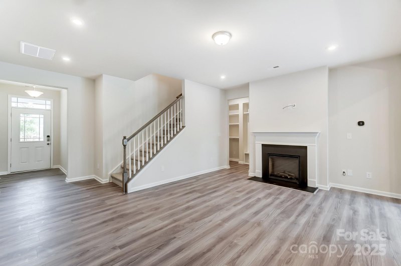 Property image 5 at 14926 Tamarack Drive, Charlotte, NC 28278