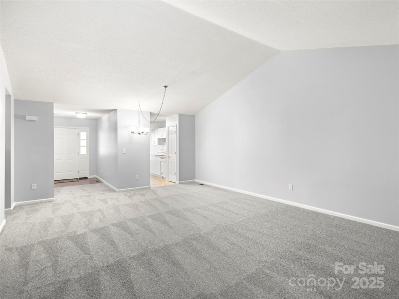 Property image 4 at 48 S Woodridge View Court, Hendersonville, NC 28791