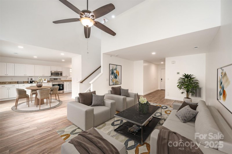 Property image 4 at 509 Tallwood Court, Charlotte, NC 28216