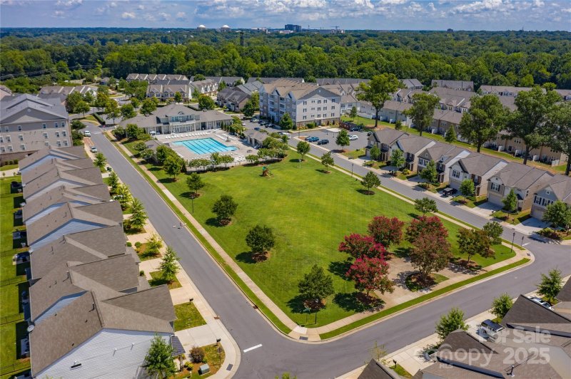 Property image 2 at 6605 Central Pacific Avenue, Charlotte, NC 28210