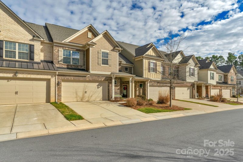 Property image 2 at 6014 Cadence Lane, Fort Mill, SC 29707