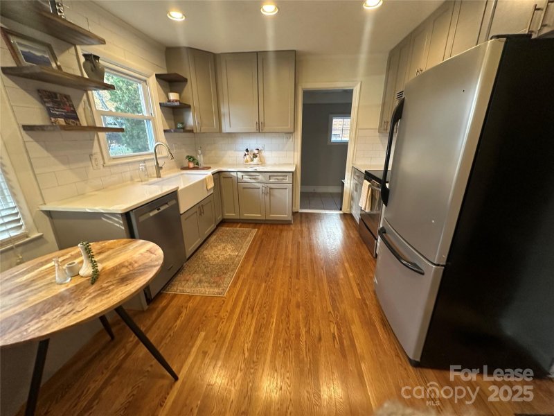 Property image 3 at 4423 Firwood Lane, Charlotte, NC 28209