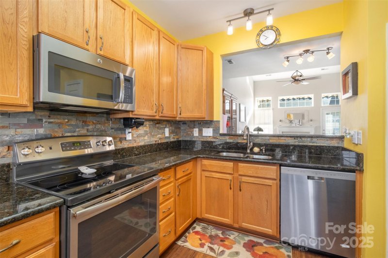 Property image 3 at 159 Kallie Loop, Mooresville, NC 28117