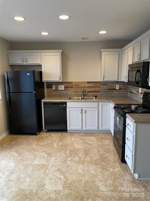 Property image 2 at 131 Summerwood Drive, Mooresville, NC 28117