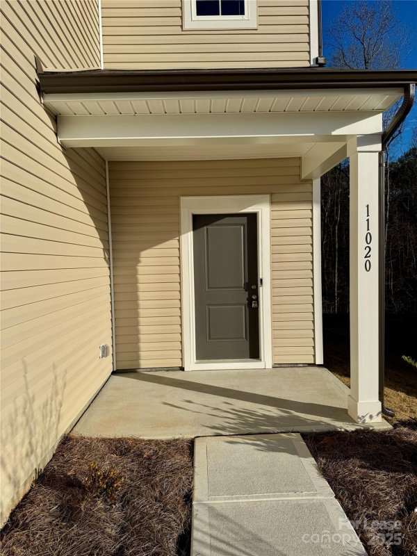 Property image 2 at 11020 Wickenden Way, Charlotte, NC 28214