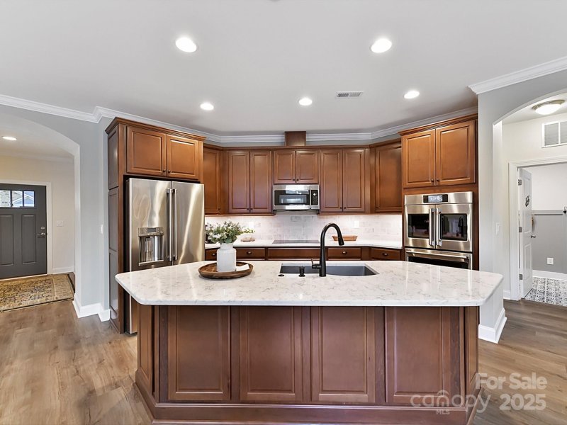 Property image 4 at 1115 Millview Lane, Matthews, NC 28104