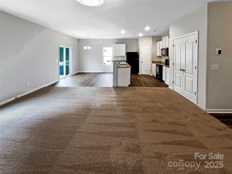 Property image 3 at 8131 Paw Club Drive, Charlotte, NC 28214