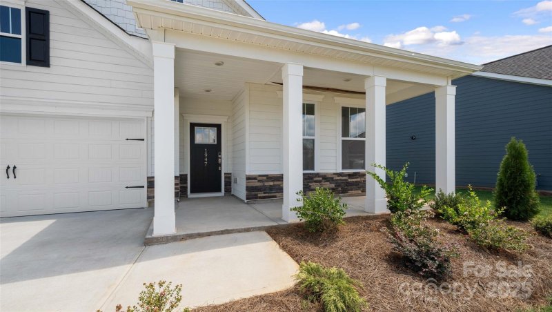 Property image 3 at 58 Silverthorne Court, Hendersonville, NC 28792