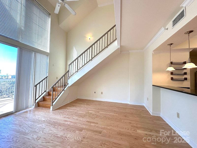 Property image 5 at 300 W 5th Street, Charlotte, NC 28202