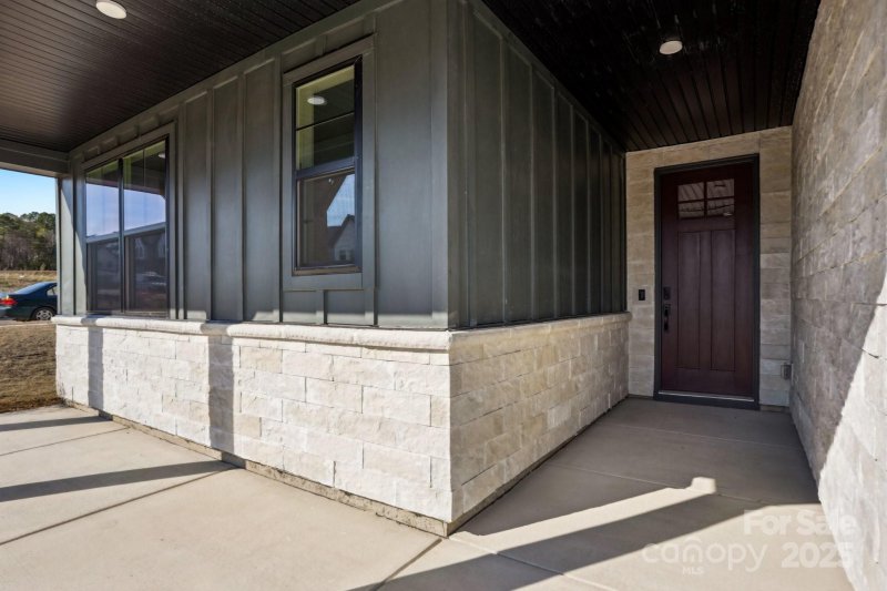 Property image 2 of 224 Windy Dell Drive in Windell Woods, Tega Cay, SC 29708