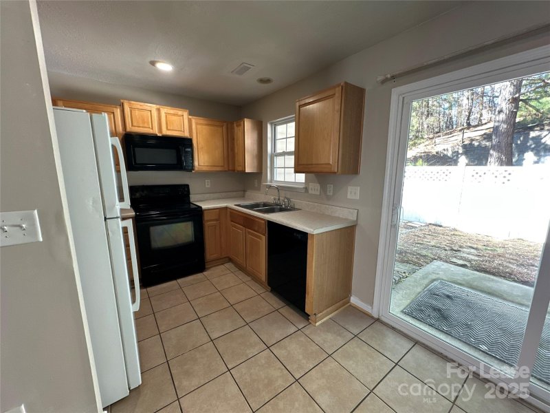 Property image 5 at 12346 Hennigan Place Lane, Charlotte, NC 28214