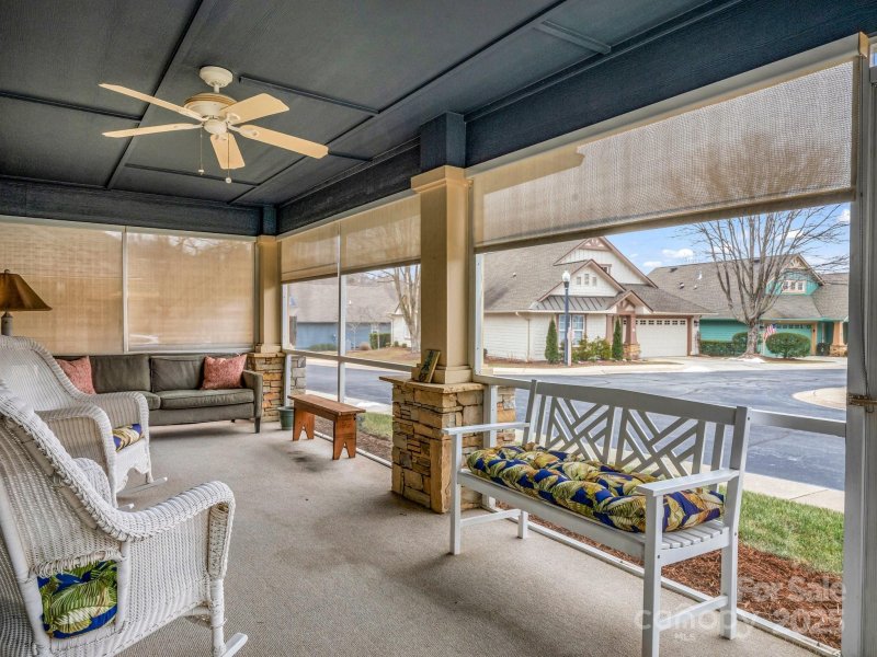 Property image 5 at 28 Gray Wolf Lane, Hendersonville, NC 28792