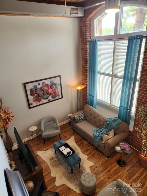 Property image 5 of 201 Hoskins Road in FoxRidge Lofts, Charlotte, NC 28208