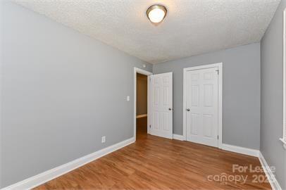 Property image 3 at 104 Sylvania Avenue, Charlotte, NC 28206