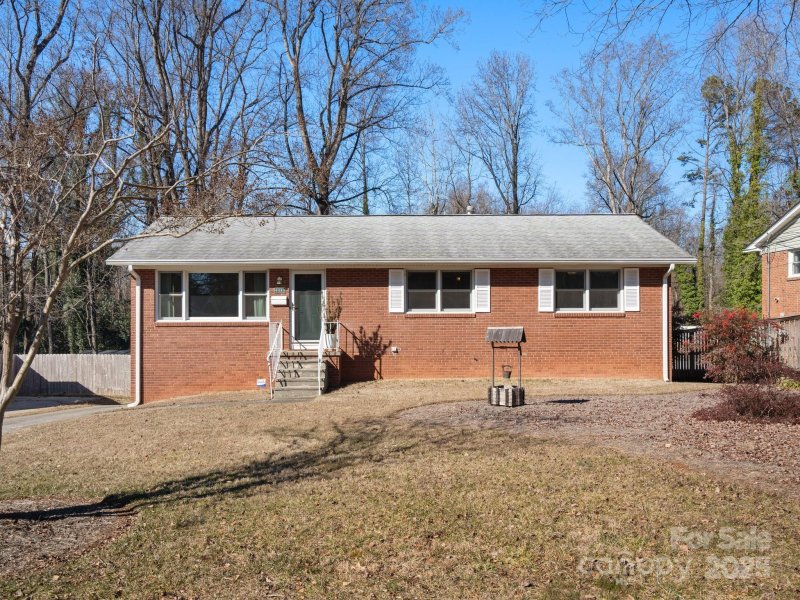 Property image 2 at 4333 Tipperary Place, Charlotte, NC 28215