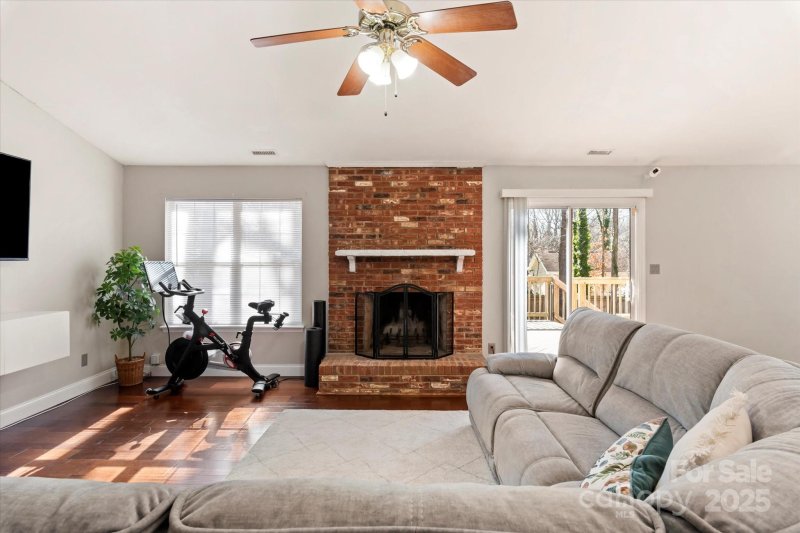 Property image 4 at 714 Mattingwood Drive, Charlotte, NC 28270