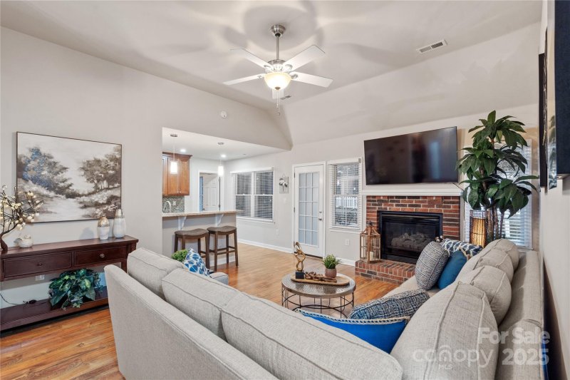 Property image 5 at 758 Emerson Drive, Mooresville, NC 28115