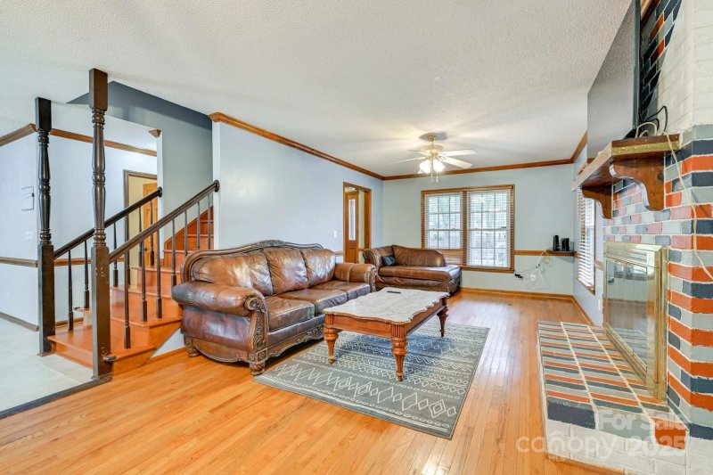 Property image 3 at 6844 Silverwood Lane, Charlotte, NC 28215