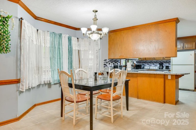 Property image 4 at 6844 Silverwood Lane, Charlotte, NC 28215