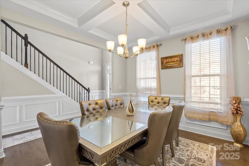 Property image 5 of 136 Margo Lane in Larkin, Statesville, NC 28677