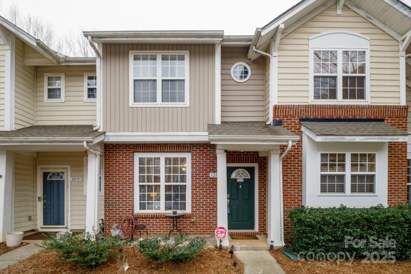 Property image 3 at 8214 Chaceview Court, Charlotte, NC 28269