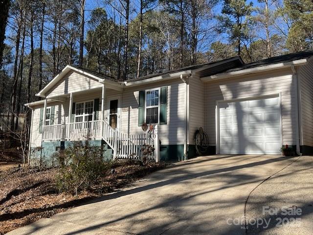 Property image 3 at 119 Creek View Road, Mooresville, NC 28117