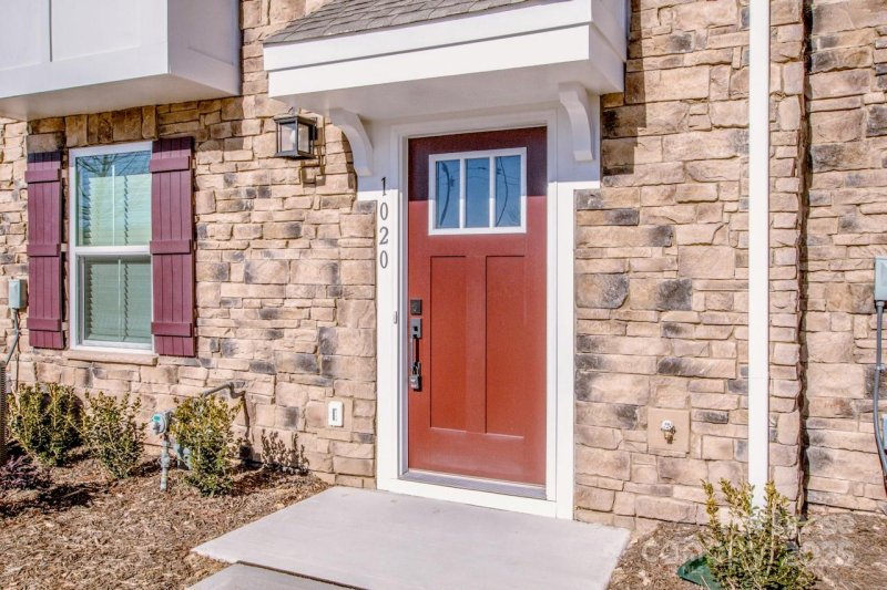 Property image 2 at 1020 Newell Towns Lane, Charlotte, NC 28262