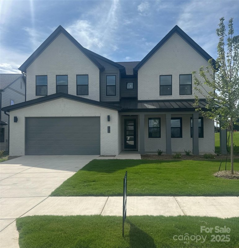 604 Hyder Trail