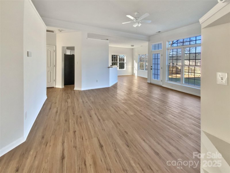 Property image 5 at 3702 Sipes Lane, Charlotte, NC 28269