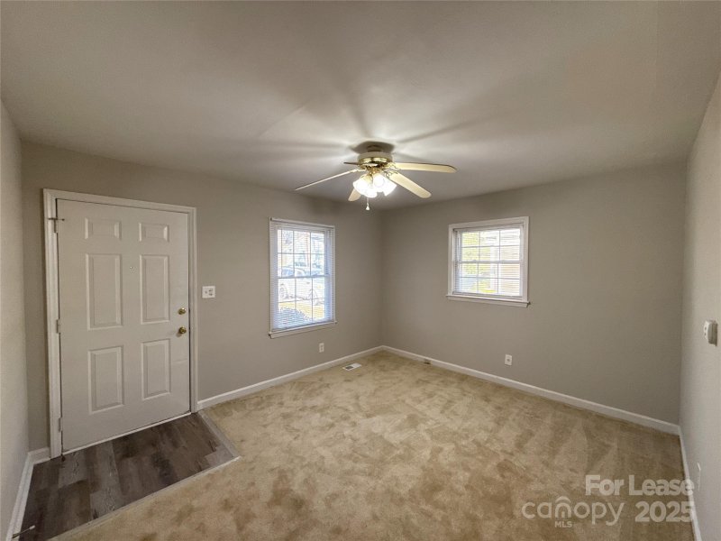 Property image 2 at 835 Interurban Avenue, Charlotte, NC 28208