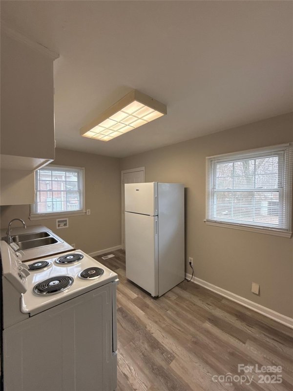 Property image 3 at 835 Interurban Avenue, Charlotte, NC 28208
