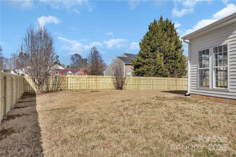 Property image 3 at 156 Crestwood Drive, Mount Holly, NC 28120